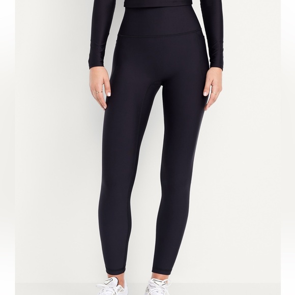 Old Navy Pants - Old Navy Active Pocket Leggings